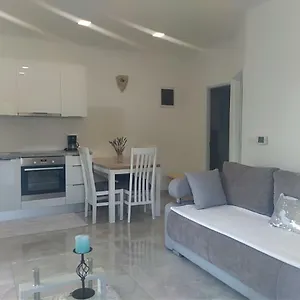  Apartment Ivana